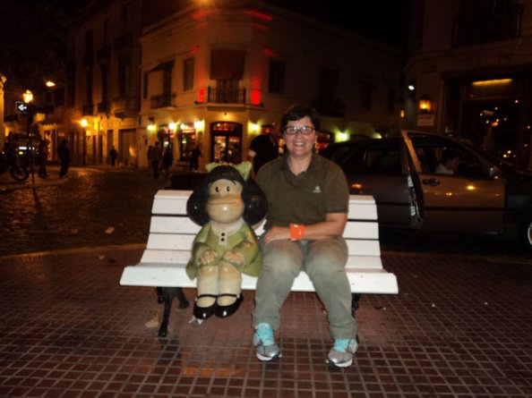 Mafalda e eu, com Bar Seddon, Buenos Aires, ao fundo - Foto: Janaina Vieira.