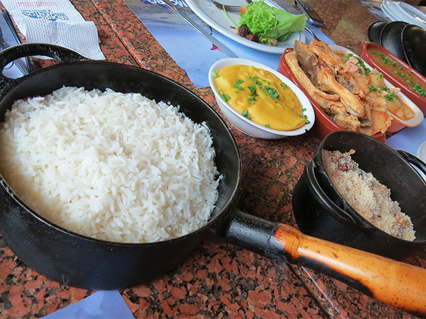 O que experimentamos no Restaurante Morro dos Ventos foi delicioso - Chapada dos Guimarães, Mato Grosso - www.viajandocomaman.com.br - Foto: Janaina Vieira.