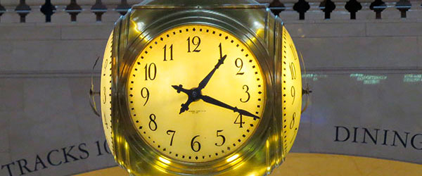 Relógio na Grand Central - www.viajandocomaman.com.br - Foto: Amandina Morbeck.