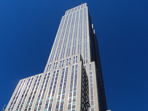 Empire State Building, um dos 3 roteiros em Manhattan, New York - www.viajandocomaman.com.br - Foto: Amandina Morbeck.