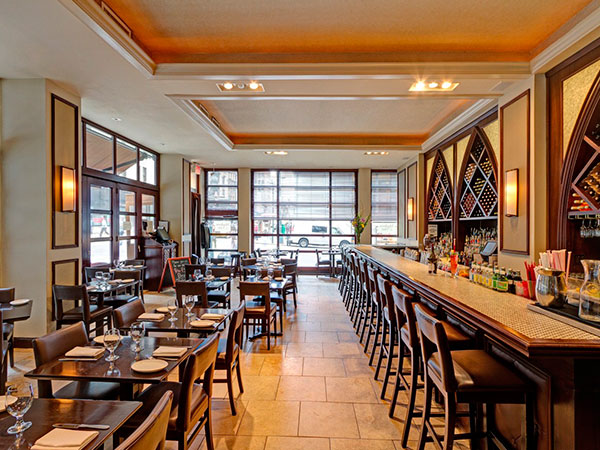 Interior do Restaurante Madison & Vine em Manhattan, New York - Foto: Divulgação.
