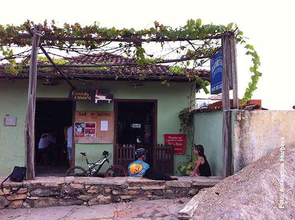 Típico bar do interior - www.viajandocomaman.com.br - Foto: Amandina Morbeck.