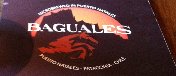 Cardápio do Bar Baguales em Puerto Natales, Chile - Foto: Amandina Morbeck.