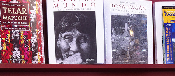 Livraria do Café Ñandu em Puerto Natales, Chile - Foto: Amandina Morbeck.