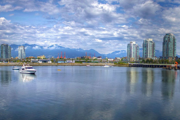 Vancouver Harbour, Canadá - Foto: Reprodução/Superb Wallpapers.