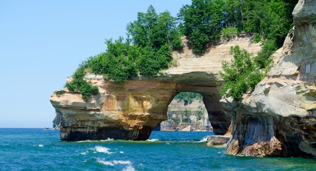 The Great Northern - Lago Superior em Michigan - Foto: Reprodução/Konstantin Lobastov.