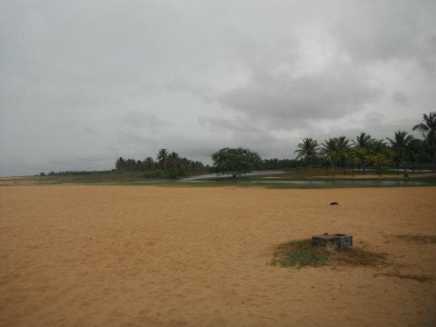 Lagoa na Praia do Cardeiro em São Miguel do Gostoso