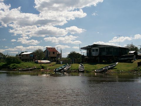 Porto da Manga, com a Casa do Telégrafo no meio