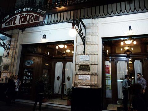 Café Tortoni, o mais antigo de Buenos Aires - entrada