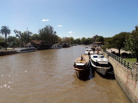 Canal na cidade
