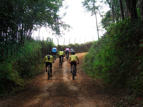 Bikers no Caminho dos Diamantes/Estrada Real