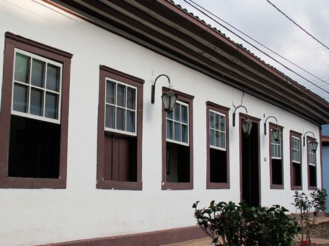 Casarão onde funciona a prefeitura de Catas Altas