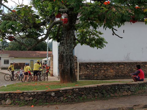 Em Morro da Água Quente